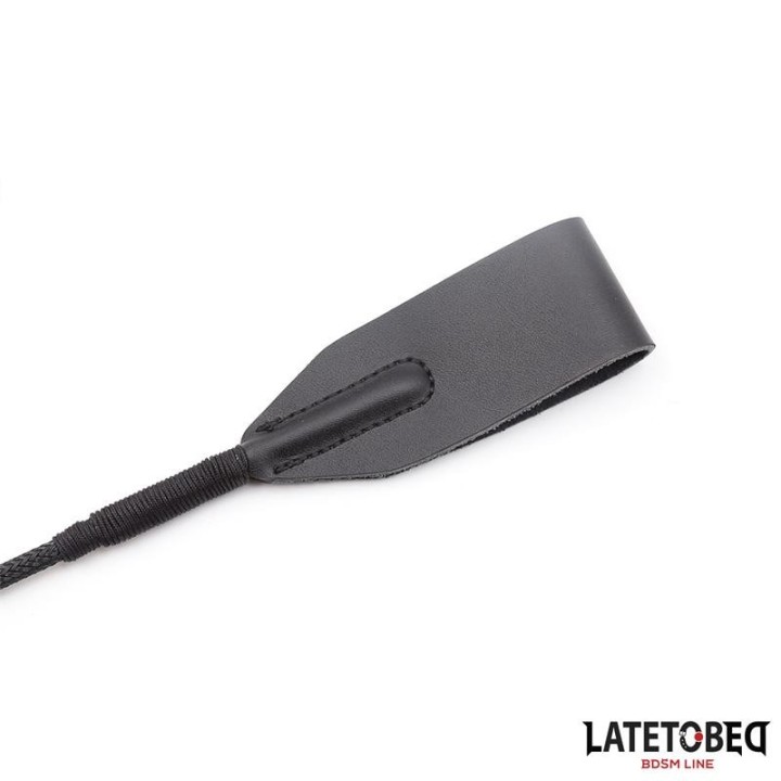 Klassische Peitsche mit Geflochtenem Griff, 60 cm von Latetobed BDSM Line | Fesselliebe.de