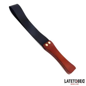 Holzgriff-Paddel 47 cm von Latetobed BDSM Line