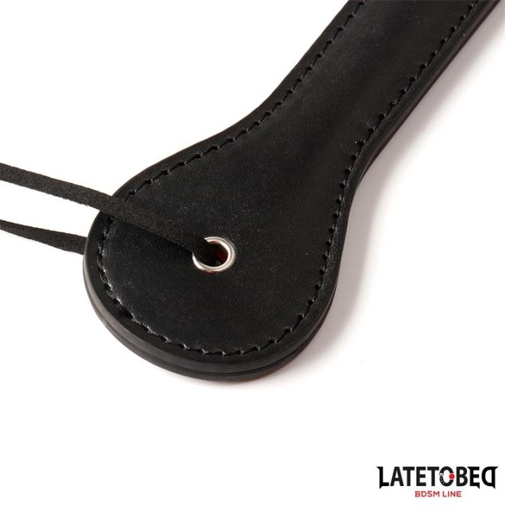 Doppellagiges Paddel Slut 32 cm von Latetobed BDSM Line | Fesselliebe.de