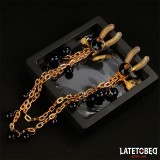 Nippelklemmen mit Kette und Glocken von Latetobed BDSM Line | Fesselliebe.de