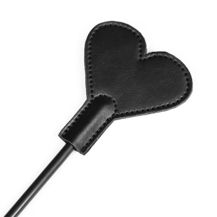 Herzförmiges Paddel mit Peitsche 60 cm von Latetobed BDSM Line | Fesselliebe.de