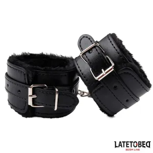 Fell-Fussfessel Schwarz von Latetobed BDSM Line