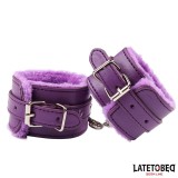 Fell-Fussfessel Lila von Latetobed BDSM Line | Fesselliebe.de