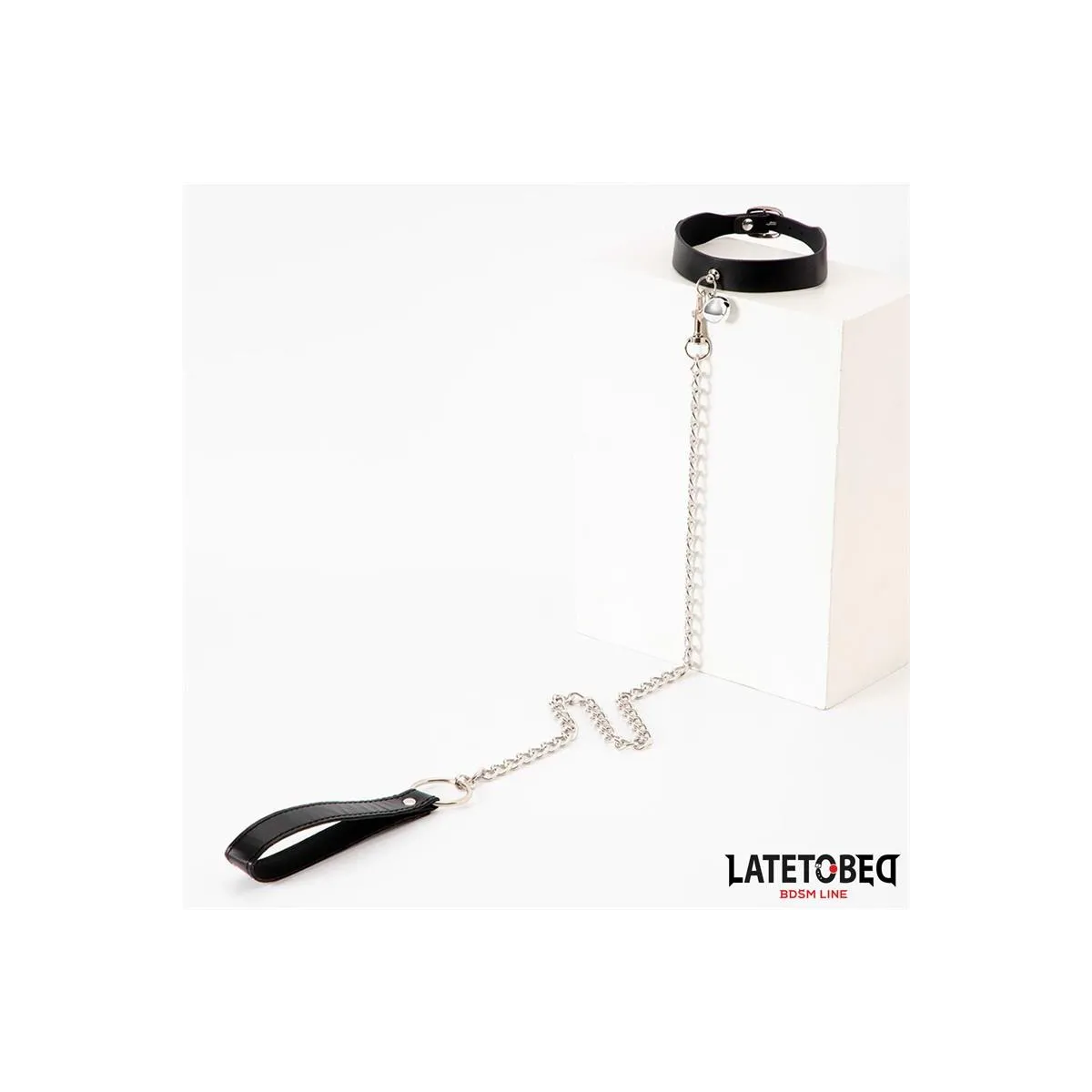 Halsband mit Glocke und Leine von Latetobed BDSM Line | Fesselliebe.de