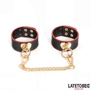 Fussfesseln mit Goldener Kette von Latetobed BDSM Line