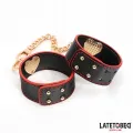 Fussfesseln mit Goldener Kette von Latetobed BDSM Line