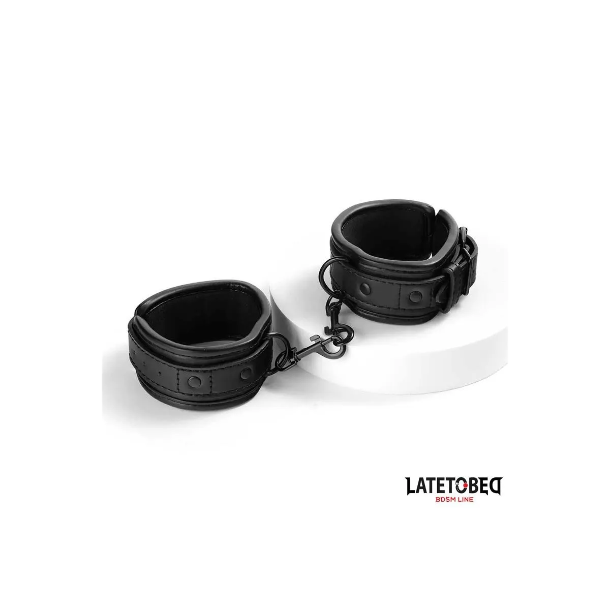 Mit Schwamm Gefütterte Handschellen von Latetobed BDSM Line | Fesselliebe.de