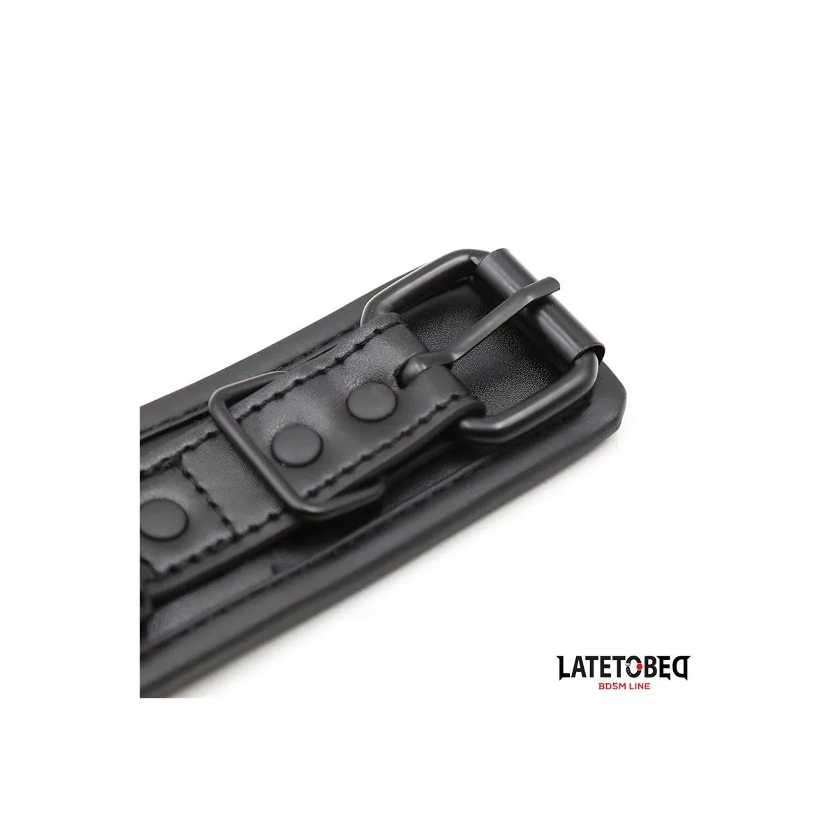 Mit Schwamm Gefütterte Handschellen von Latetobed BDSM Line | Fesselliebe.de