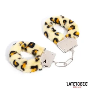 Fell-Metallfessel mit Leopardenmuster von Latetobed BDSM Line