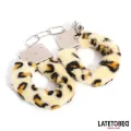 Fell-Metallfessel mit Leopardenmuster von Latetobed BDSM Line