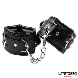 Schaumstoff-Fussfessel von Latetobed BDSM Line | Fesselliebe.de