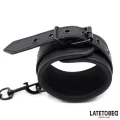 Einfarbige Schwarze Handfessel von Latetobed BDSM Line