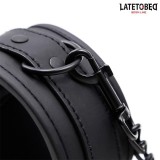 Einfarbige Schwarze Fussfessel von Latetobed BDSM Line | Fesselliebe.de