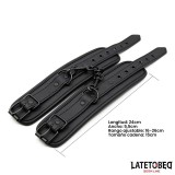 Einfarbige Schwarze Fussfessel von Latetobed BDSM Line | Fesselliebe.de