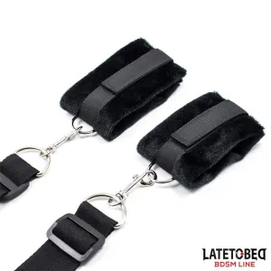 Bettfessel-Set mit Verstellbaren und Abnehmbaren Manschetten von Latetobed BDSM Line