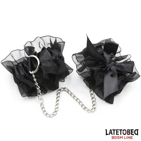 3-Teiliges Bondage-Set Nippelabdeckung, Augenmaske und Handschellen von Latetobed BDSM Line | Fesselliebe.de