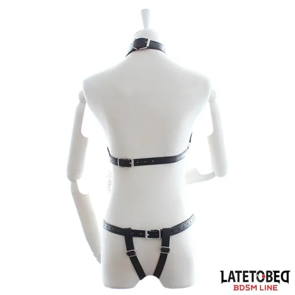 BH und Slip Bondage-Set mit Ketten von Latetobed BDSM Line | Fesselliebe.de