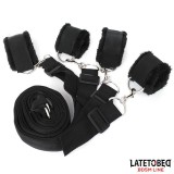 Lange Samt-Bondage-Fesseln für Das Bett, Verstellbar von Latetobed BDSM Line | Fesselliebe.de