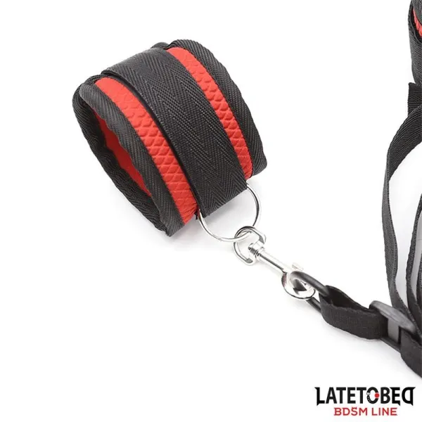 Bettfessel-Set mit Augenbinde, Verstellbare Manschetten von Latetobed BDSM Line | Fesselliebe.de