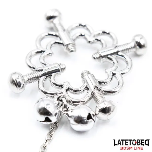 Metall-Blumen-Nippelklemmen mit Kette von Latetobed BDSM Line | Fesselliebe.de