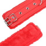 Verstellbare Handschellen aus Hochwertigem Fell von Latetobed BDSM Line | Fesselliebe.de