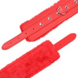 Verstellbare Handschellen aus Hochwertigem Fell von Latetobed BDSM Line | Fesselliebe.de