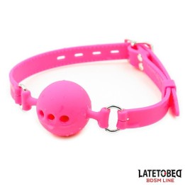 Atmungsaktiver Ballknebel aus Silikon S – 4 cm von Latetobed BDSM Line | Fesselliebe.de