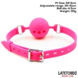 Atmungsaktiver Ballknebel aus Silikon M – 4,5 cm von Latetobed BDSM Line | Fesselliebe.de