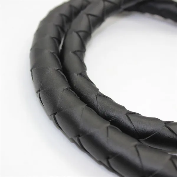 Doppelt Geflochtene Peitsche 150 cm von Latetobed BDSM Line | Fesselliebe.de