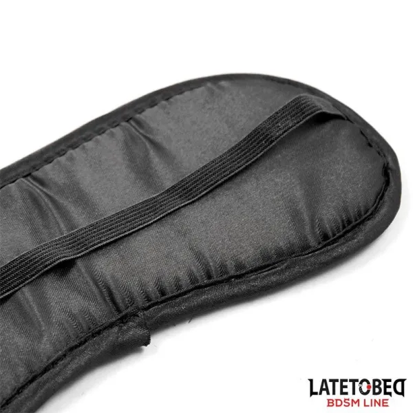 Satin-Augenbinde – Be Naughty von Latetobed BDSM Line | Fesselliebe.de