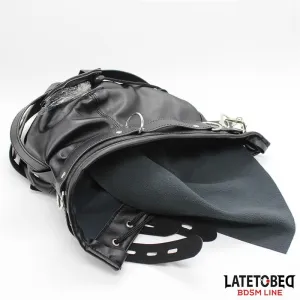 Total Lockdown-Haube von Latetobed BDSM Line