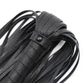 Klassischer Flogger 42 cm Schwarz von Latetobed BDSM Line