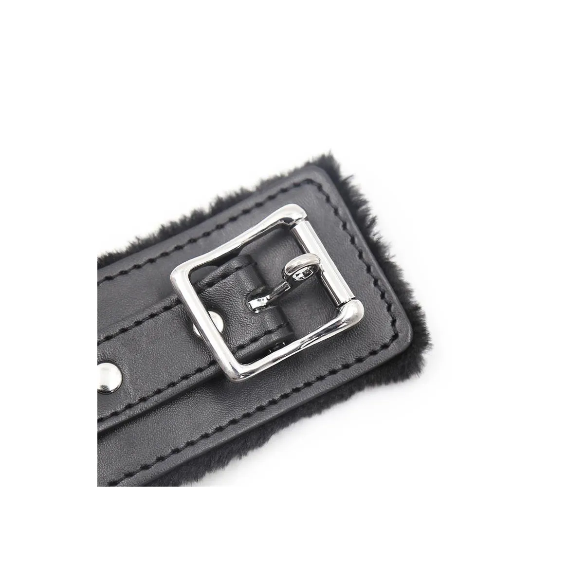 Halsband mit Metallleine Schwarz von Latetobed BDSM Line | Fesselliebe.de