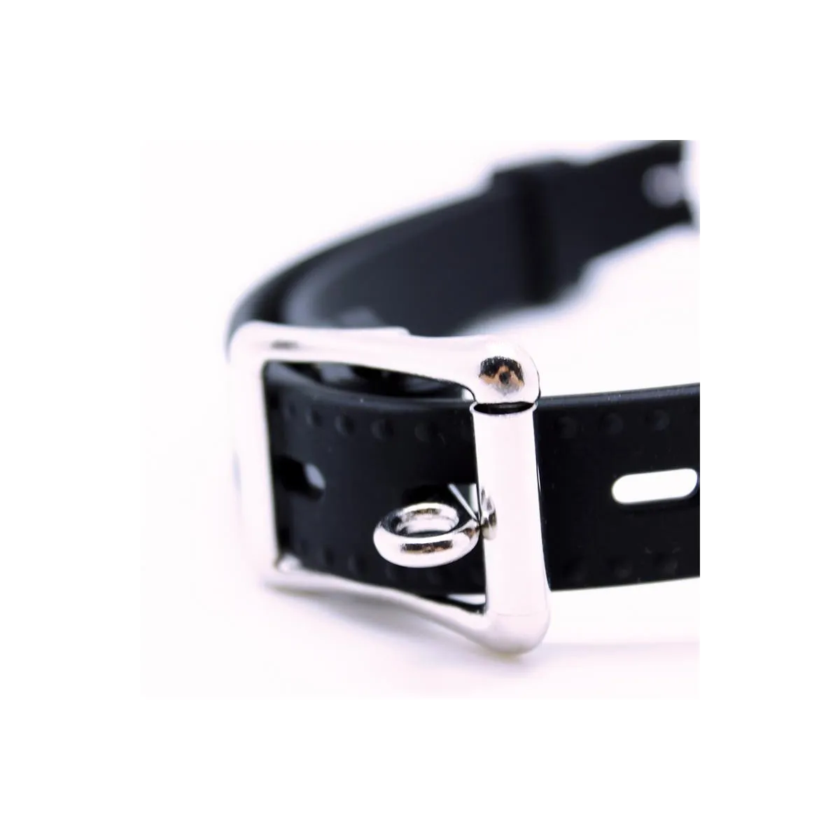 Mundknebel mit O-Ring von Latex Play | Fesselliebe.de