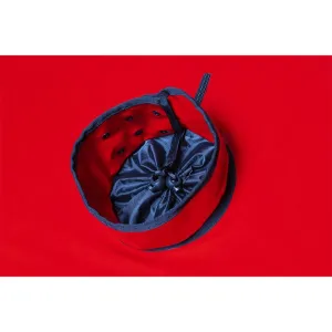 Kink Club Cabin Scandale Schwarz & Rot von Secret Dome