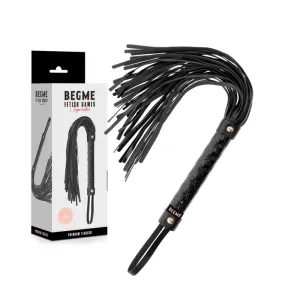 Veganer Leder Flogger von Begme Black Edition