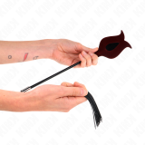 Rosenform Quastenpeitsche aus Silikon 45 cm von Kink Impact & Touch | Fesselliebe.de