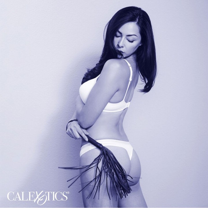 Nocturnal Flogger Leder Schwarz von Calexotics | Fesselliebe.de