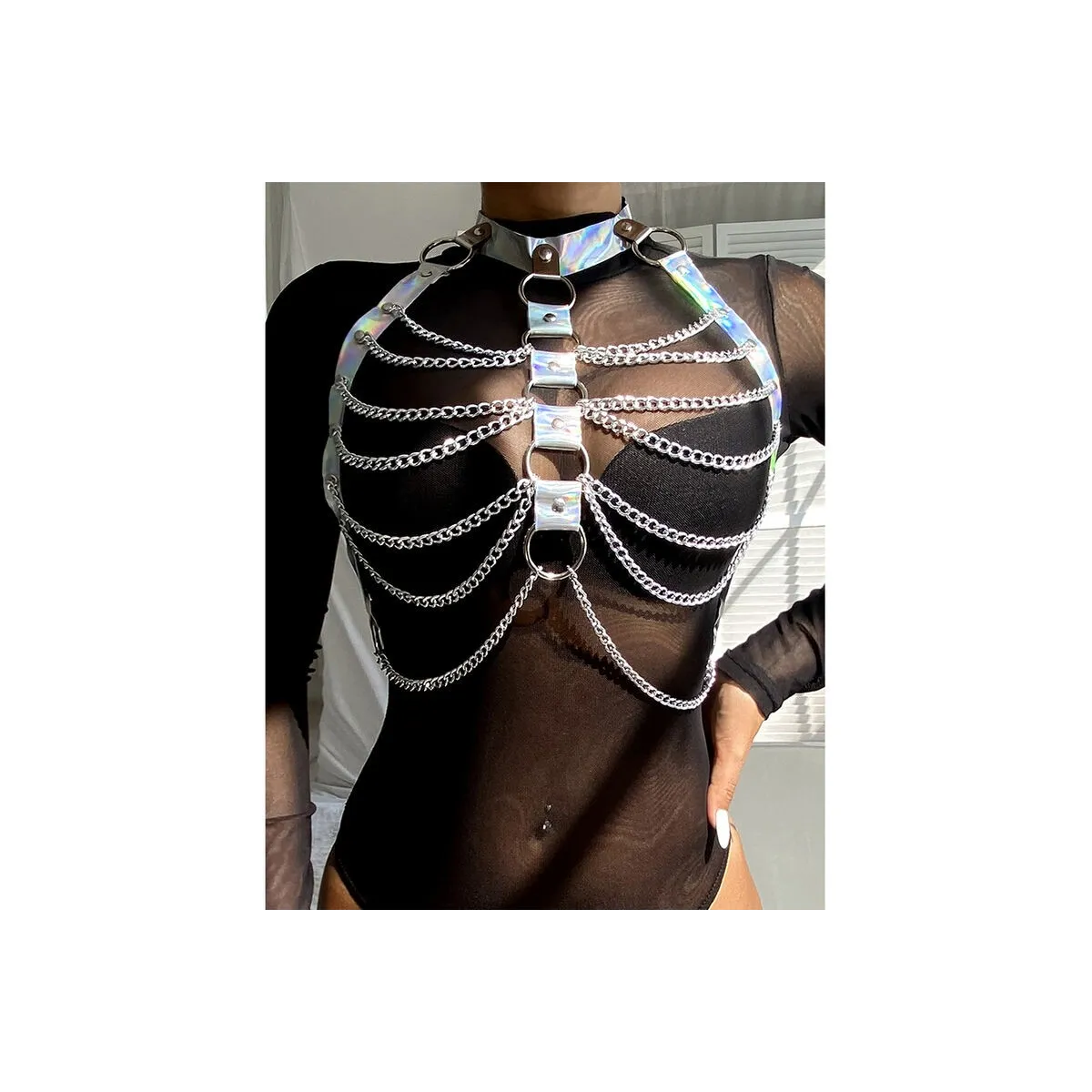 953737 Brustgurt mit Ringen und Ketten Silber eine Grösse von Subblime Fetish | Fesselliebe.de