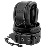 Handschellen und Kragen aus Schwarzem Leder von Darkness | Fesselliebe.de