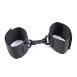 Handgelenkfesseln aus Nylon von Ohmama Fetish | Fesselliebe.de