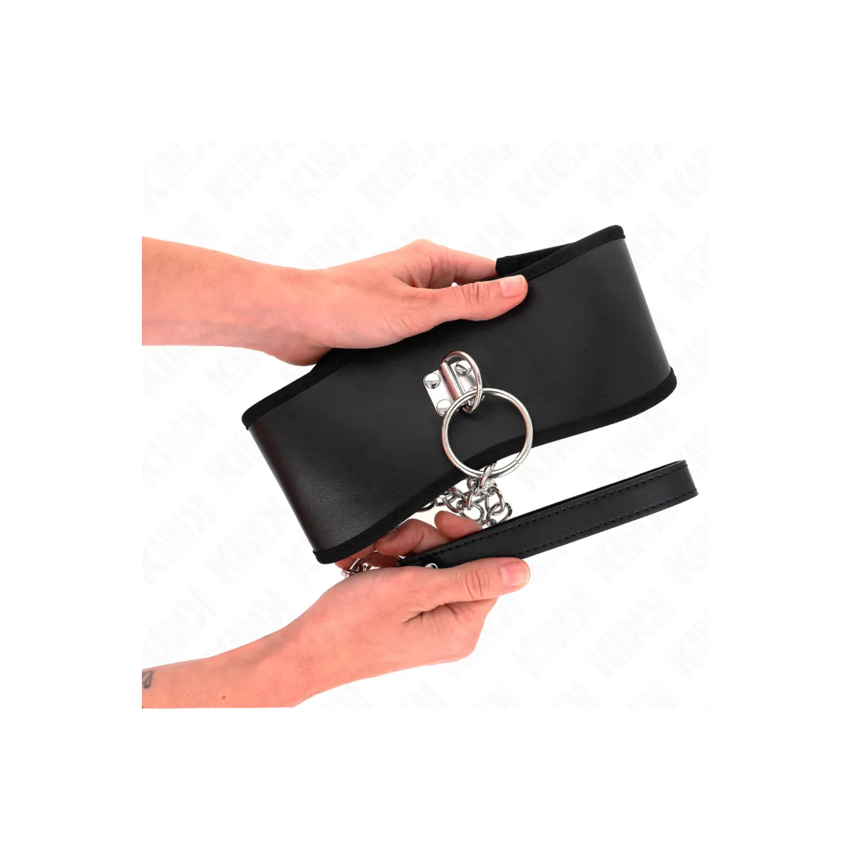 Halskette 65 cm mit Breitem Riemen Verstellbar 40-55 cm X 10 cm von Kink Collar & Gag | Fesselliebe.de