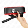 Halskette mit Gürtel 116 cm mit Rotem Lederband Verstellbar 40-48 cm X 6 cm von Kink Collar & Gag