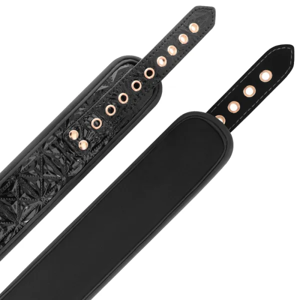 Halsband mit Nippelklemmen von Begme Black Edition | Fesselliebe.de