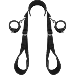Position mit Offenen Beinen und Handschellen mit Noprene-Futter von Fetish Submissive Bondage | Fesselliebe.de
