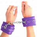 Premium gefütterte Handgelenkfesseln Lila mit Lila Gürtel Verstellbar 17-29 cm X 6 cm von Kink Wrist Restraint