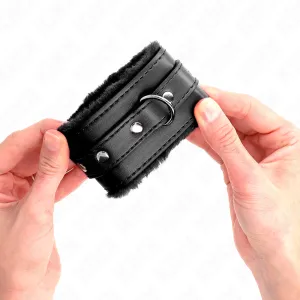 Premium Handgelenkfesseln Schwarz mit Schwarzem Gürtel Verstellbar 17-29 cm X 6 cm von Kink Wrist Restraint