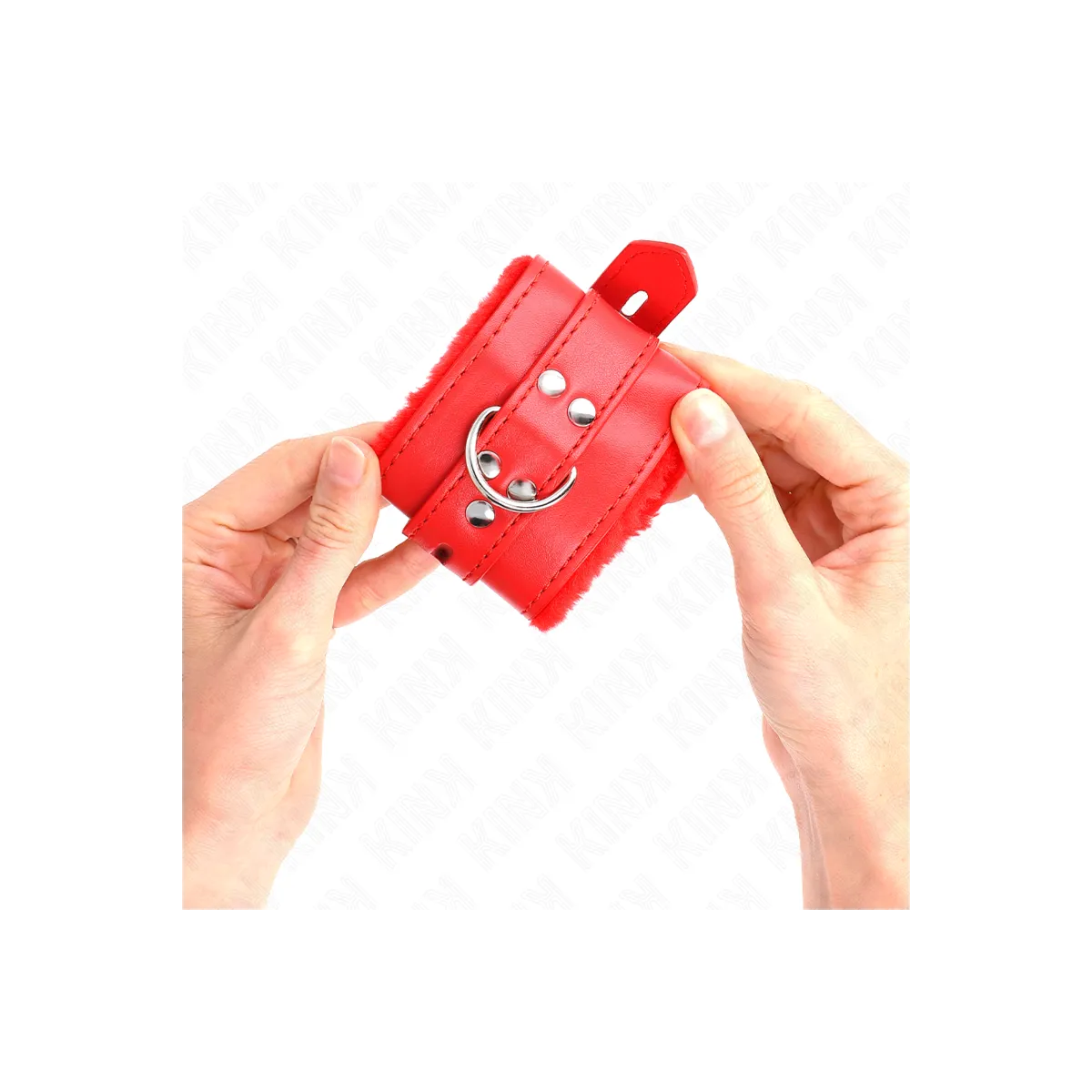 Handgelenkfesseln mit Quadratischen Löchern, Rot und Roter Gürtel, 17-29 cm X 6 cm von Kink Wrist Restraint | Fesselliebe.de