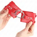Feste Handgelenkfesseln mit Ring und Nieten Verstellbar Rot 17-22 cm X 6,5 cm von Kink Wrist Restraint