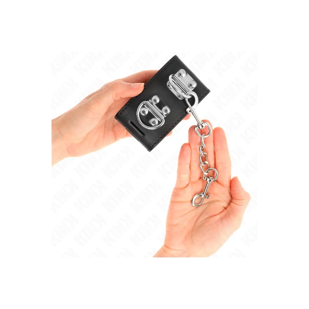 Multiposition Handgelenkfesseln mit Verschluss Schwarz Verstellbar 16-23 cm X 5,5 cm von Kink Wrist Restraint | Fesselliebe.de